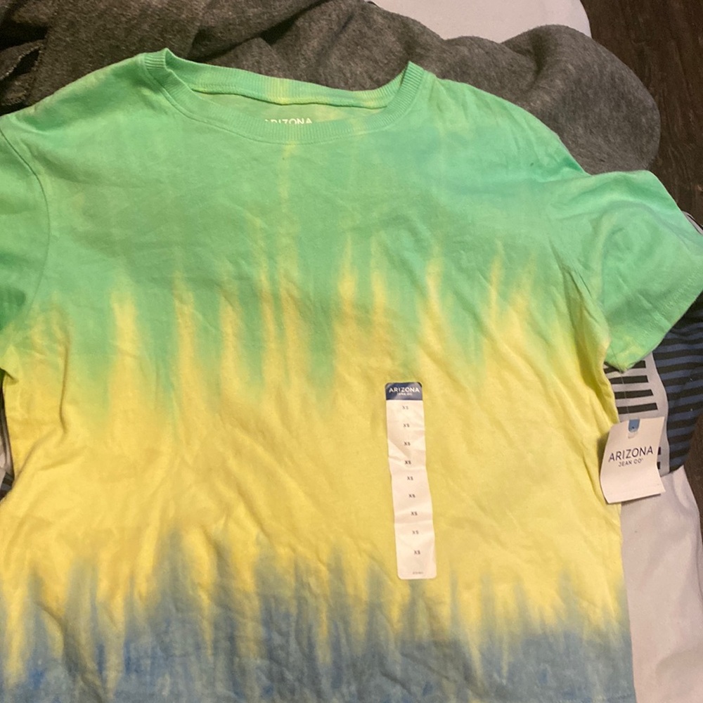 A multi tie dye shirt, from Arizona- size is a extra small, brand new!